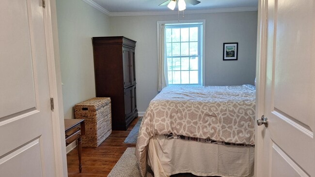 Building Photo - 23 E Second St - Apartment 2