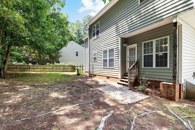 Building Photo - 2640 Farlow Gap Ln