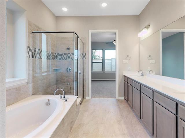 Building Photo - 12310 Privet Ln