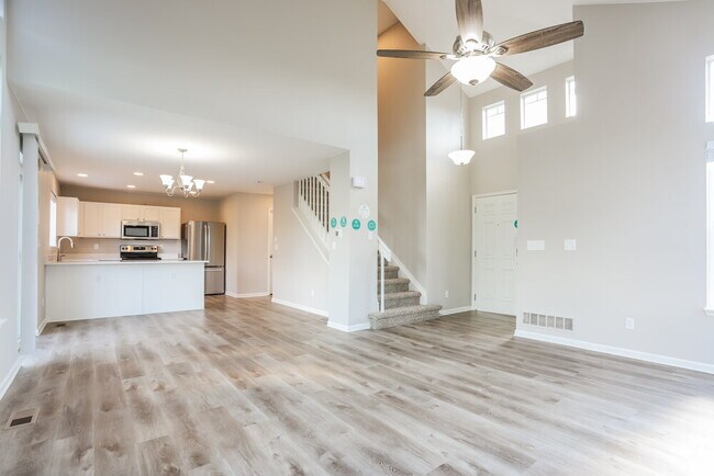 Building Photo - 8574 Bluegrass Cir