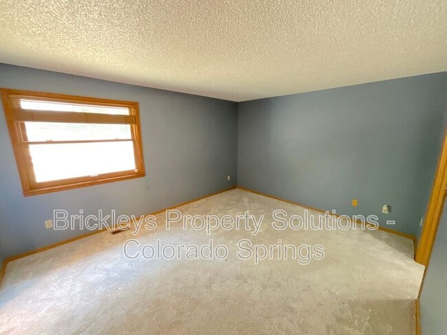 Building Photo - 4375 Cassidy St
