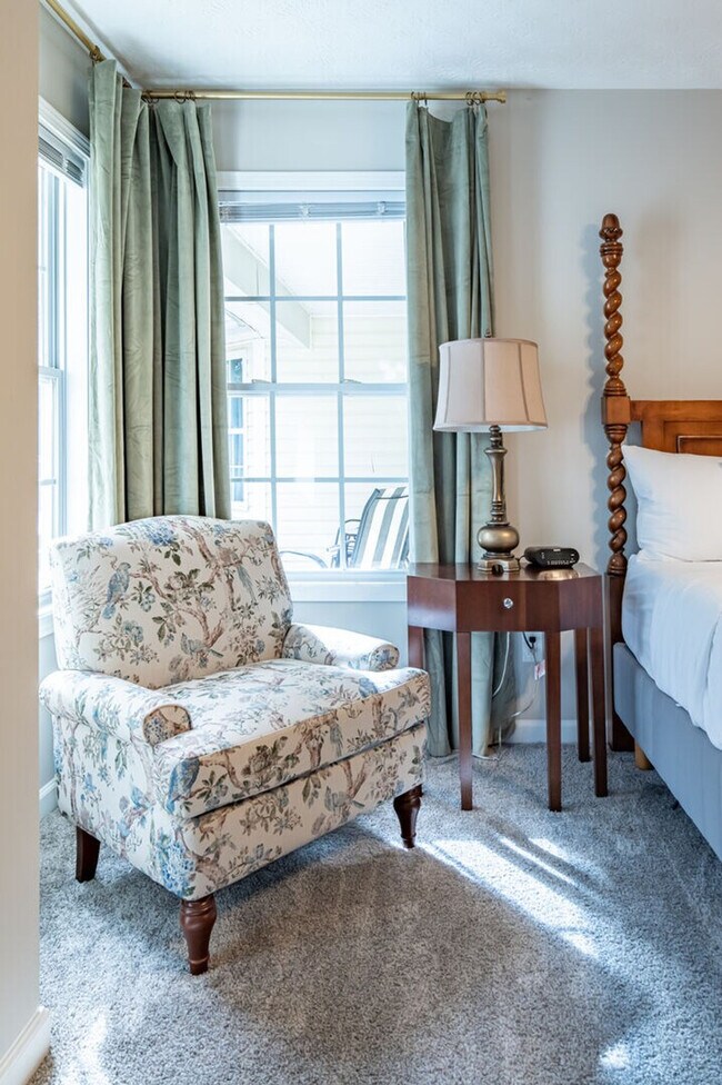 Building Photo - 104 Kingston Pointe Dr