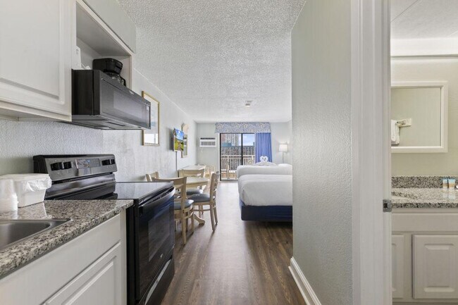 Building Photo - 1207 S Ocean Blvd