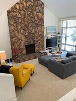 Building Photo - 2102 Neilson Way