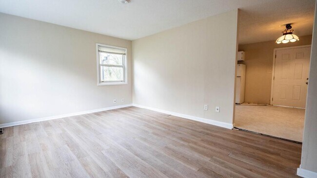 Building Photo - 801 Biddle St