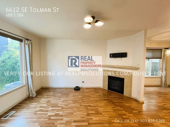 Building Photo - 6412 SE Tolman St