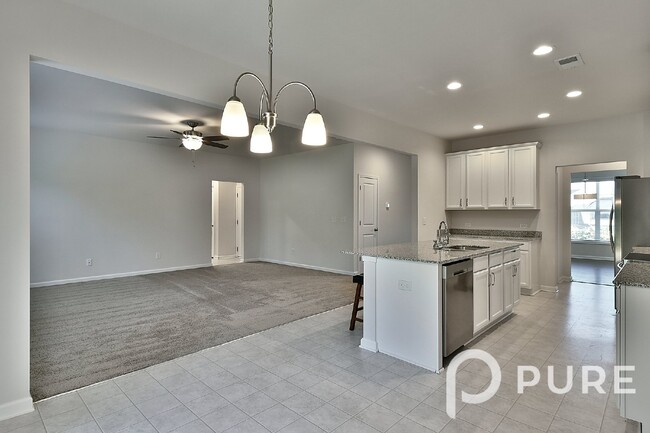 Building Photo - 373 Council Loop, Columbia, SC 29209