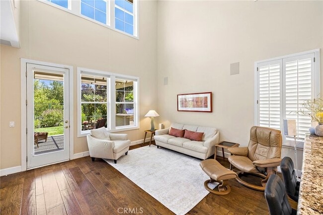 Building Photo - 48 Downfield Way