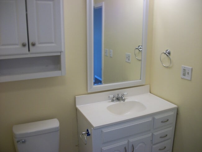 Building Photo - 1128 NW 56th St