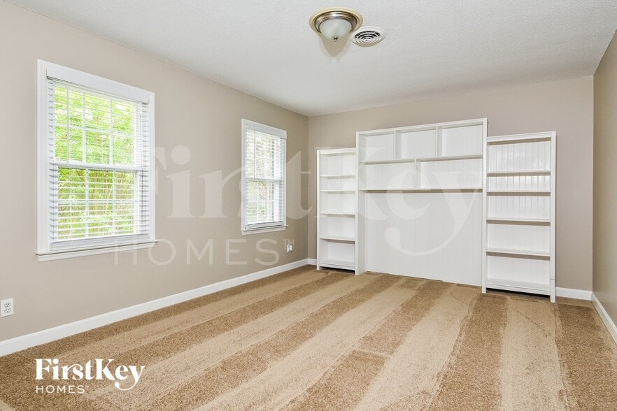 Building Photo - 106 Brookberry Dr
