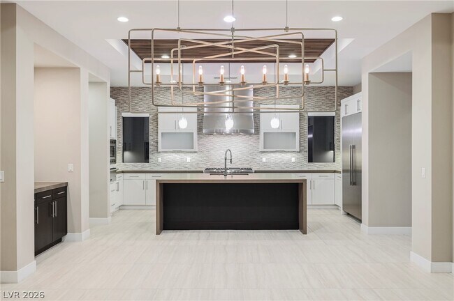 Building Photo - 11460 Ruby Falls Way