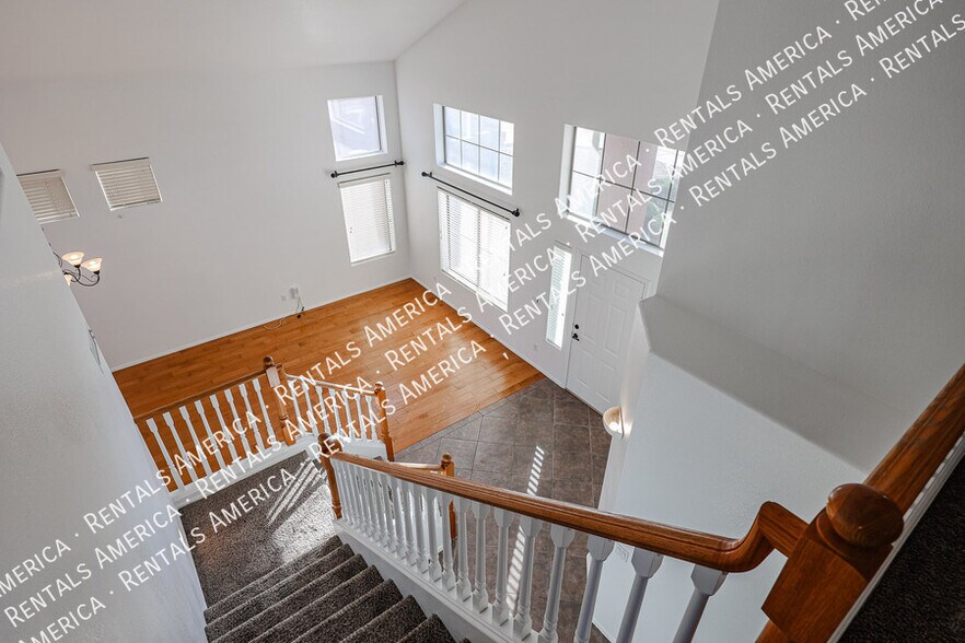Building Photo - 33251 N Symer Dr