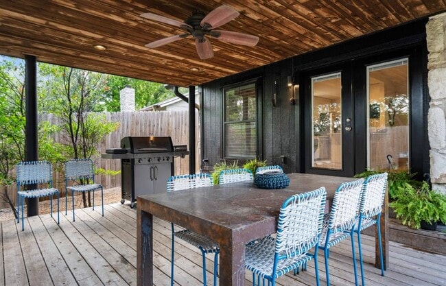 Building Photo - 3307 Sanderling Trail