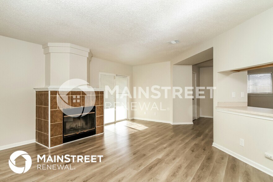 Building Photo - 8182 Cheryl Meadow Dr