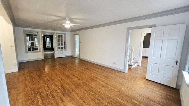 Building Photo - 2108 NW 25th St