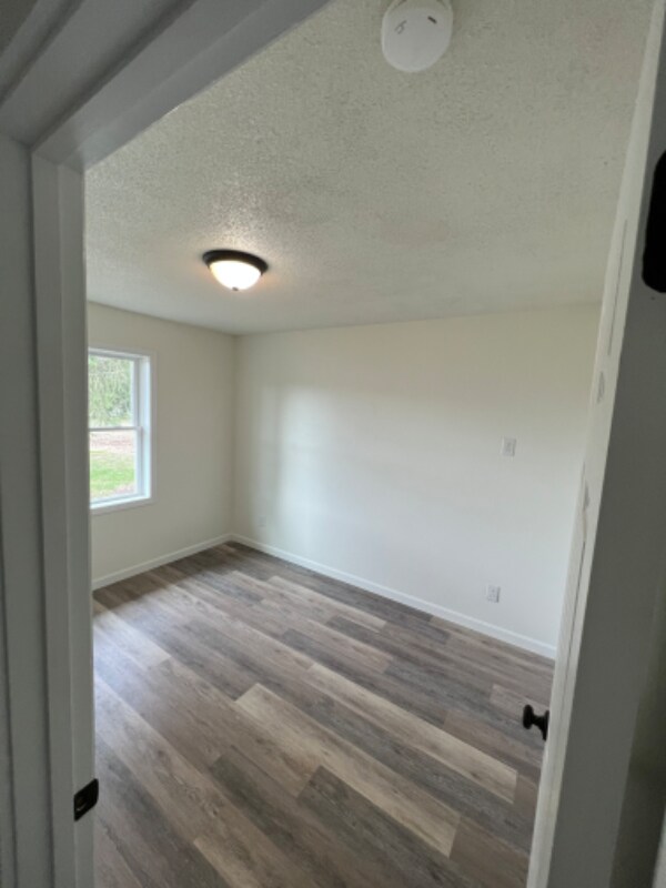 Building Photo - 678 Wood Dr Ext