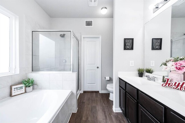 Building Photo - 25130 Bells Canyon Dr