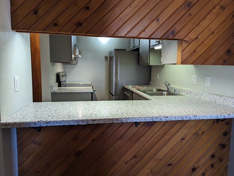 Building Photo - 222 Jay St