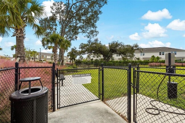 Building Photo - 5825 Biscotti St