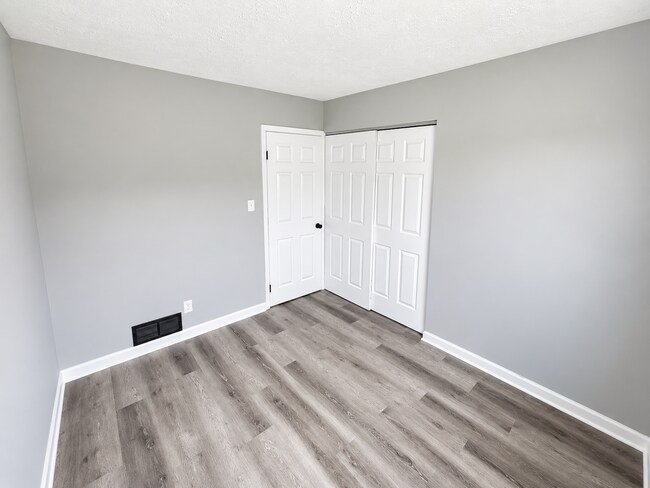 Building Photo - 3116 Houston Dr