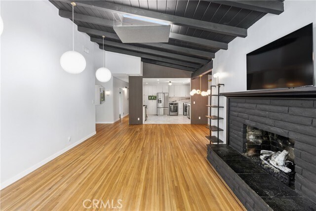 Building Photo - 5650 Maynard Ave