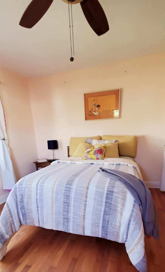 Building Photo - 2019 59th St S