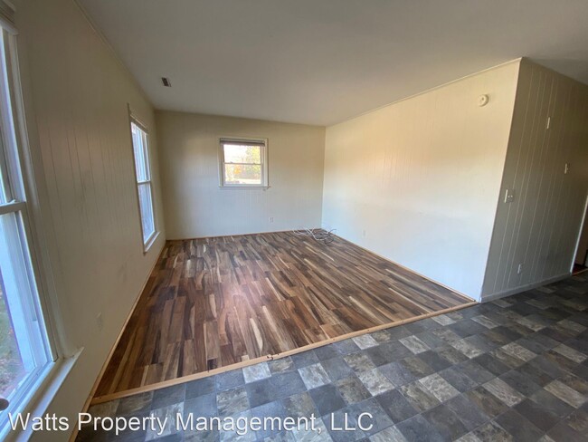 Primary Photo - 2 br, 1 bath House - 1200 Avondale Dr Apt 43