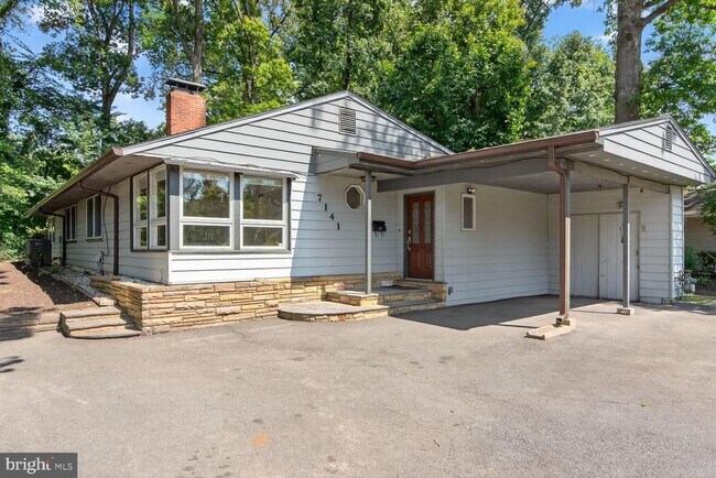 Building Photo - 7141 Oak Ridge Rd