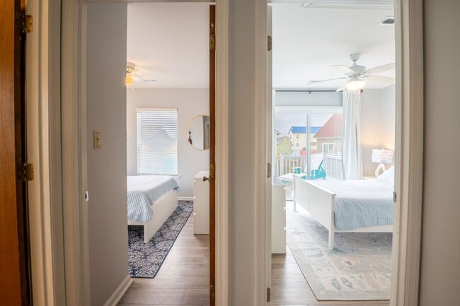 Building Photo - FURNISHED OFF-SEASON MONTHLY RENTAL - AVAILABLE MID-SEPT '27