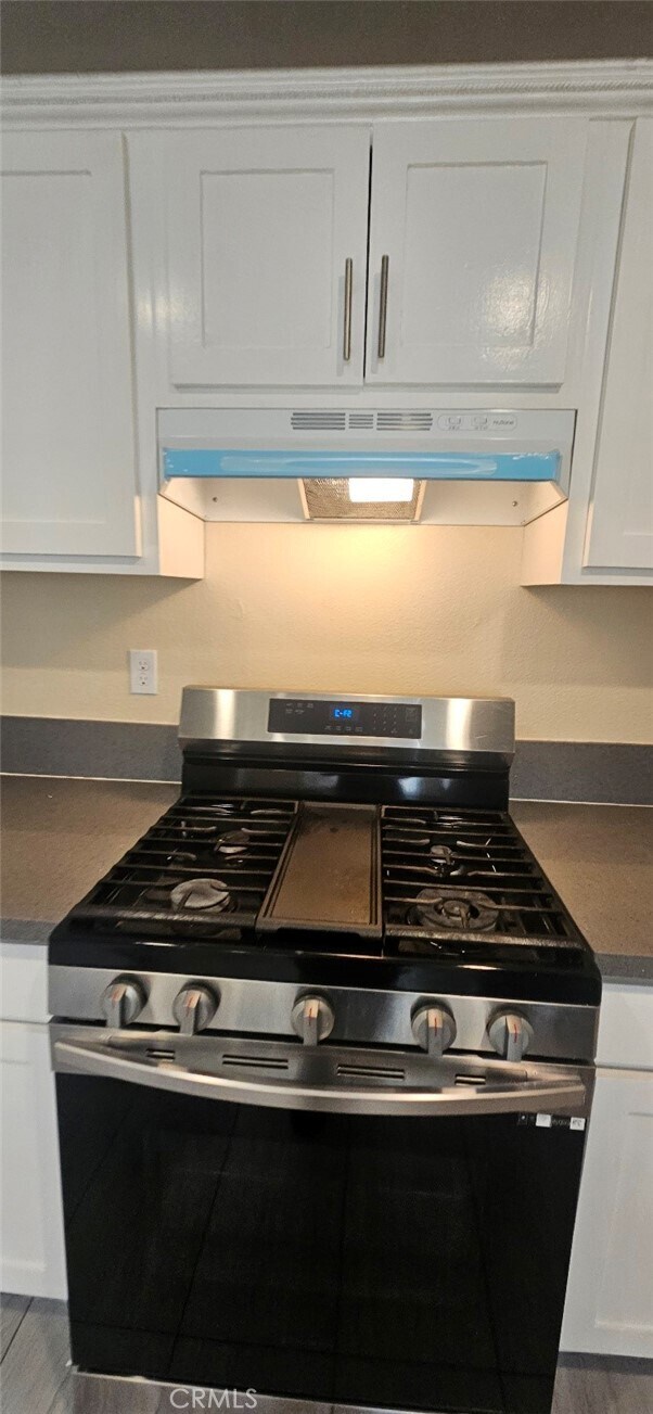 Building Photo - 1633 E 85th St