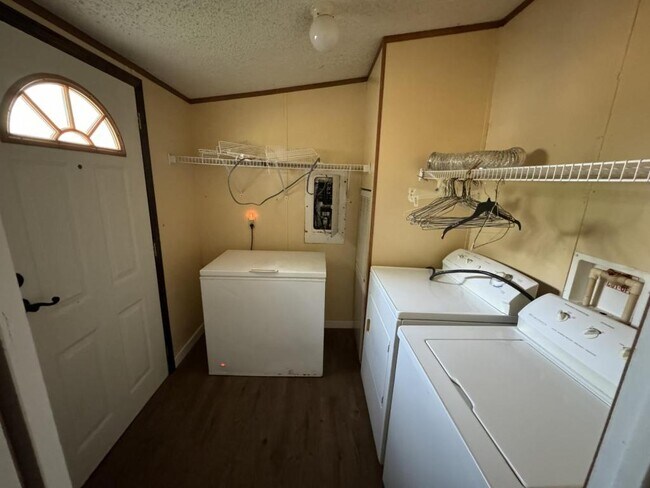 Building Photo - 13 NE 5th Rd Lot 10 Lamar, Mo 64759