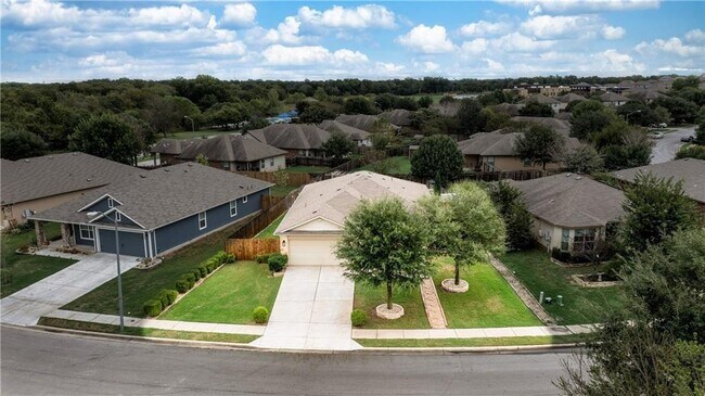 Building Photo - 107 Creston St