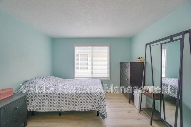 Building Photo - 2607 SE 175th Ave