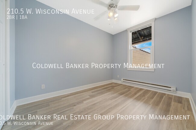 Building Photo - 210.5 W Wisconsin Ave