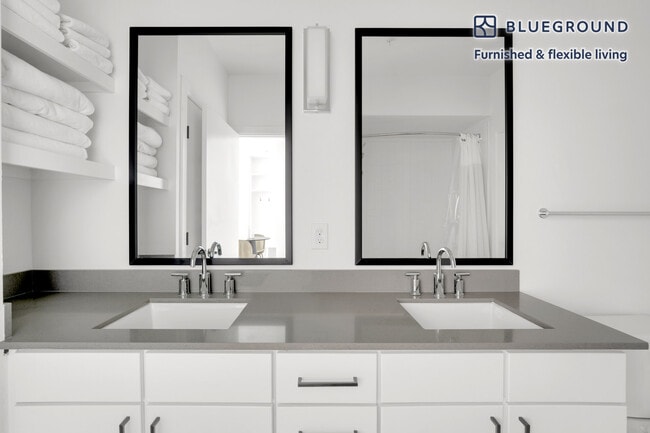 Building Photo - 1401 Art Dilly Dr.