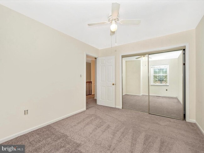 Building Photo - 15505 Villisca Terrace