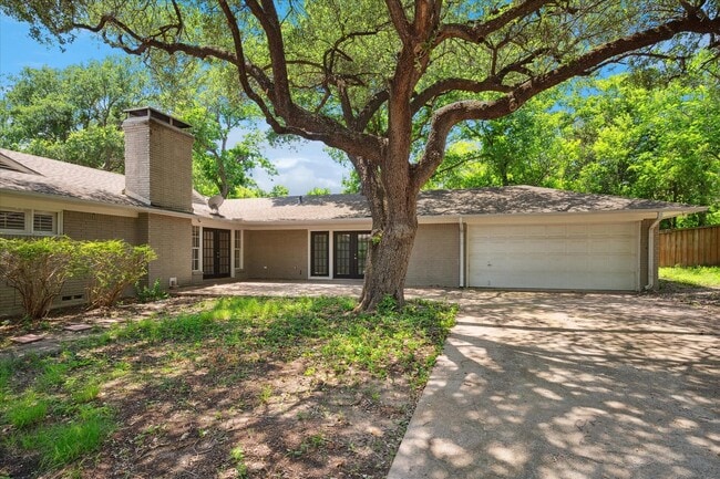 Building Photo - 6441 Linden Ln