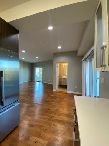 Building Photo - 2131 Carlmont Dr
