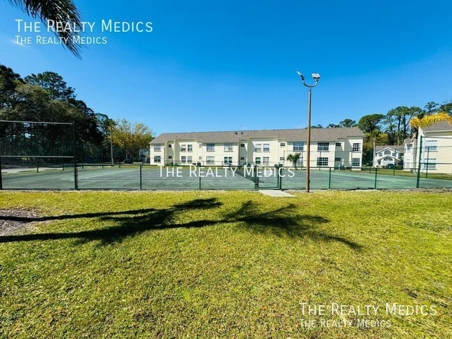 Building Photo - 5012 Laguna Bay Cir