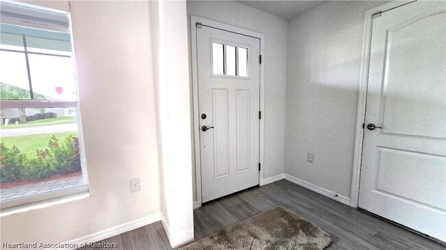 Building Photo - 3120 Calypso Dr