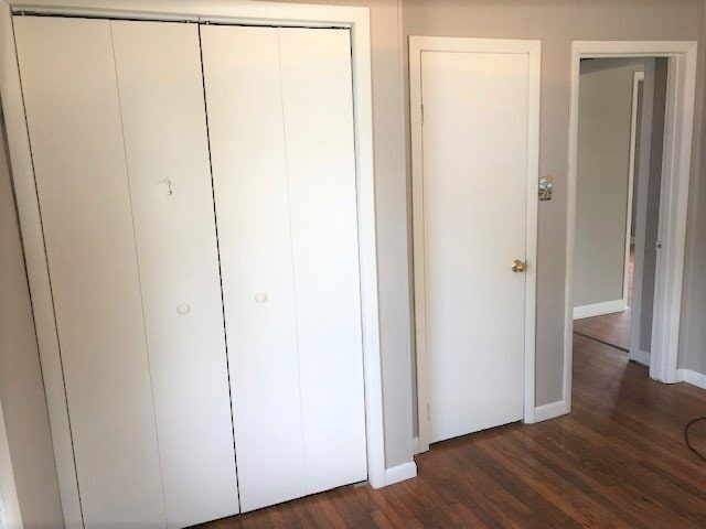 Building Photo - 2 Bedroom / 1 Bath Home  Kingsport, TN