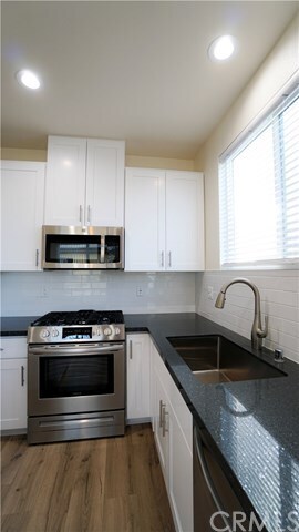 Building Photo - 4543 Saturn St