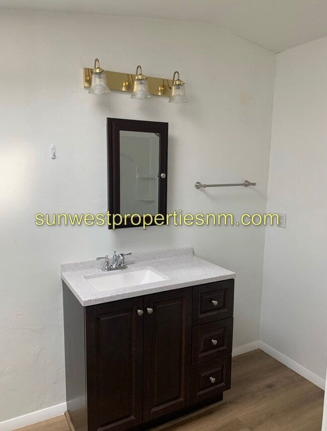 Building Photo - 3 Bedroom, 2 Bathroom Mobile Home