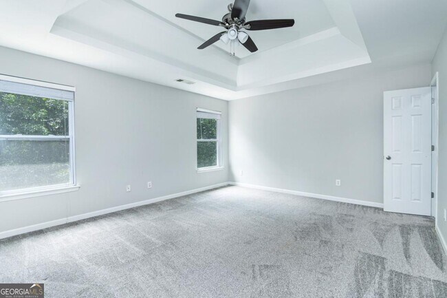 Building Photo - 310 Sugarberry Ln