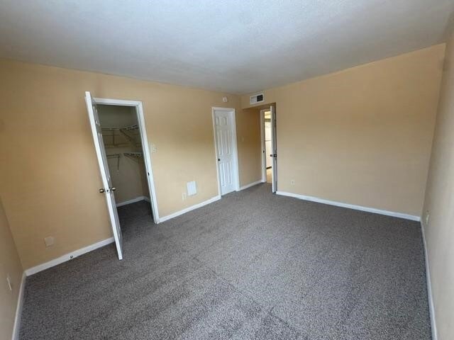 Building Photo - 16111 Aspenglenn Dr