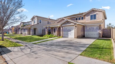 Building Photo - Spacious 4BR/3BA Home with Garage & Private Yard in Prime East Chula Vista