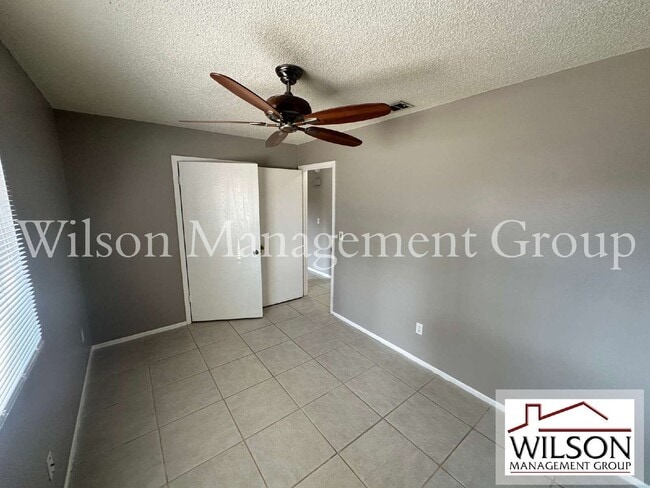 Building Photo - 1912 Wizard Ct