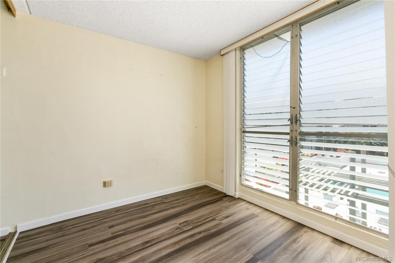 Building Photo - 2845 Waialae Ave