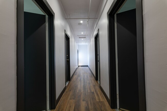 Interior Photo - Modern Studios in Koreatown