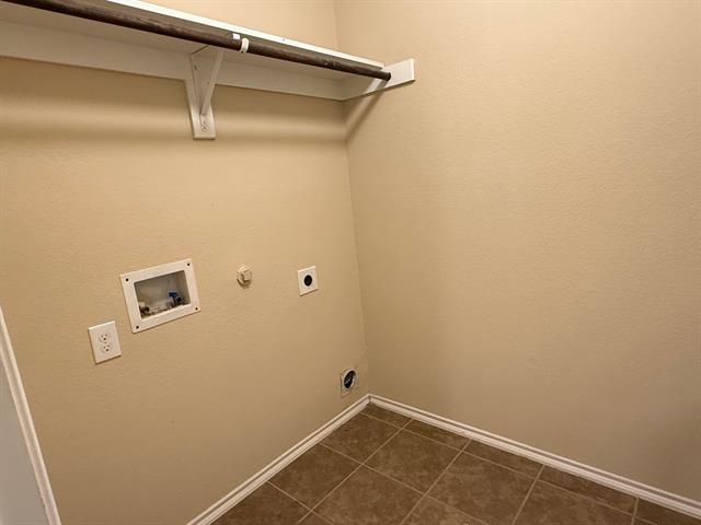 Building Photo - 1206 Rainer Dr